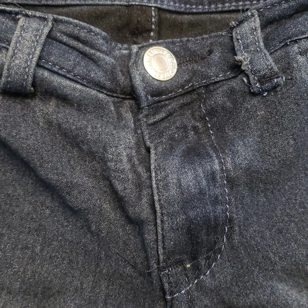 Levi's Navy Jean Shorts Classic Denim Style Girls Size 14